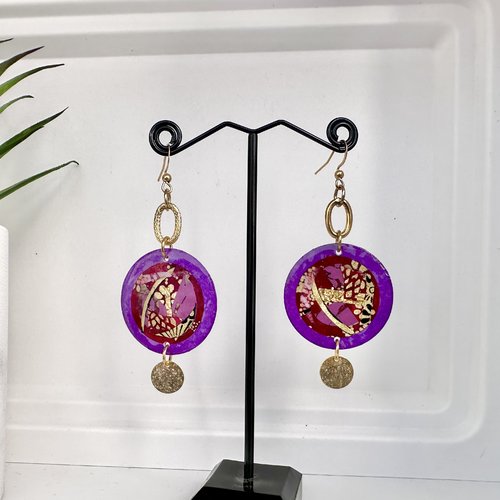Boucles d'oreilles violettes originales zéro déchet. papier népalais, résine