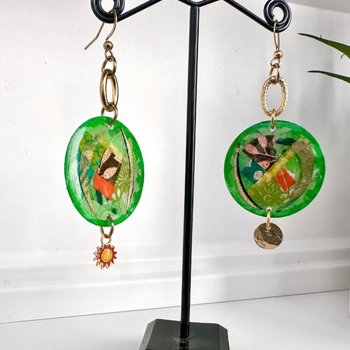 Boucles d'oreilles vertes originales en papier népalais zéro déchet