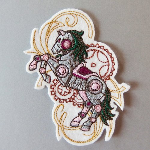 Cheval steampunk, embroidery patch, ecusson thermocollant