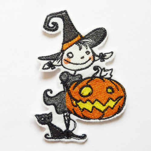 Patch thermocollant sorcière et citrouille, embroidery patch, broderie halloween