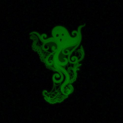 Fantôme avec du fil phosphorescent