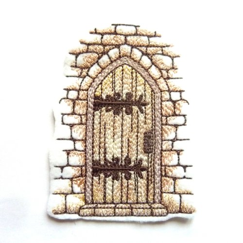 Porte de château fort thermocollante, broderie thermocollante, château,embroidery patch (castle)