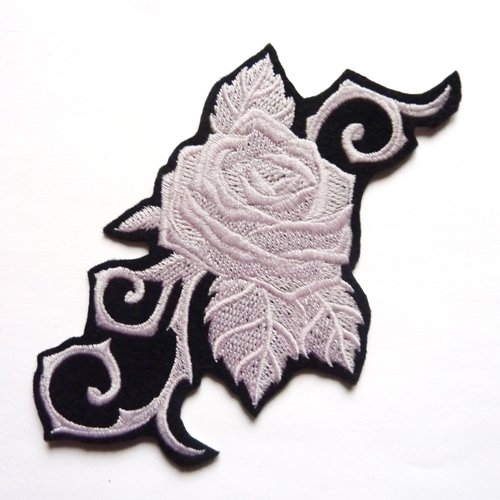 Ecusson thermocollant,broderie machine,broderie fleur,rose thermocollante,embroidery patch fleur