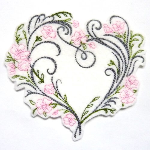 Coeur et fleurs rose thermocollant, coeur, broderie machine thermocollante, heart and flowers patch, embroidery patch