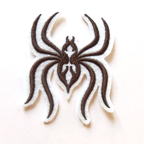 Broderie thermocollante araignée marron