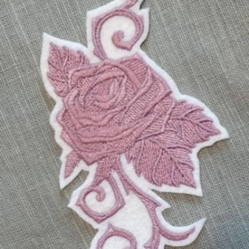 Patch thermocollant fleur, broderie rose,customisaton,embroidery patch (rose)