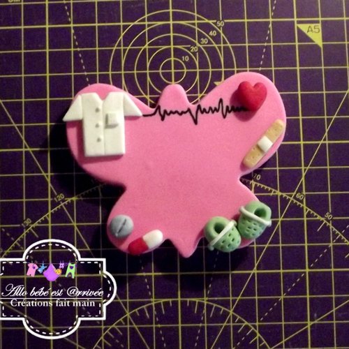 Badge en porcelaine froide, papillon pour infirmière personnalisable