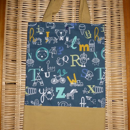 Sac,sac enfant ,en tissu imprimé avec deux anses ,tote bag pour la bibliothèque, sac pour la maternelle,(alphabet)