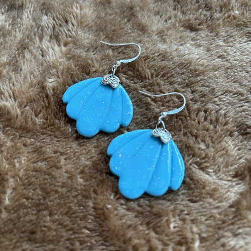 Boucles d’oreilles « ariel » en pâte polymère fait-main