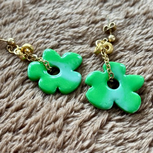 Boucles d’oreilles « flora » en pâte polymère fait-main