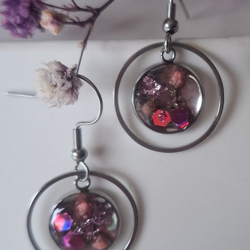 Boucles rondes rose irisé