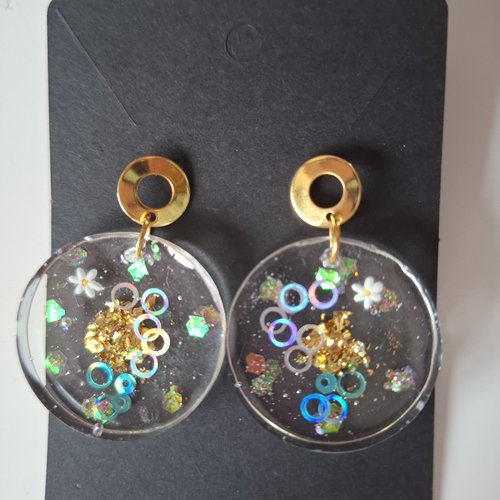 Boucles d’oreilles rondes fleurs & paillettes – résine transparente effet bohème chic