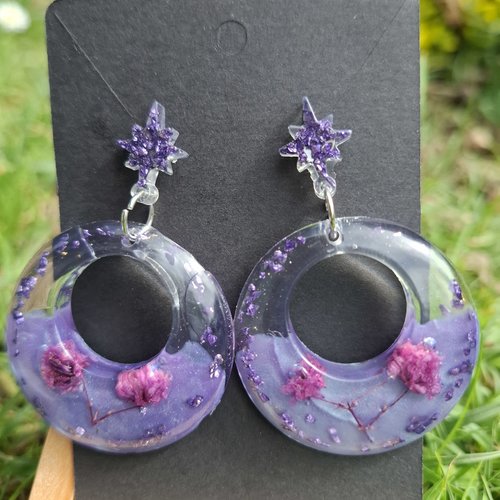 Nuit florale – boucles d’oreilles violettes aux fleurs séchées