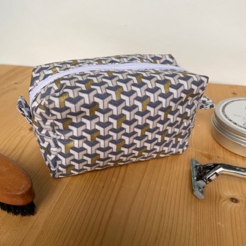 Mini trousse molletonnée "géométrie"