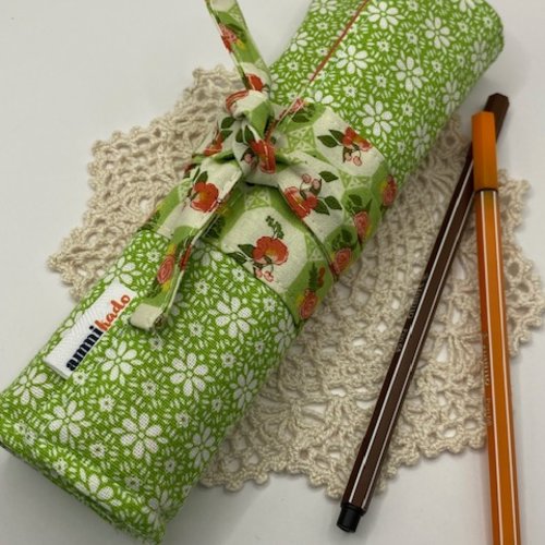 Trousse à rouler à crayons, feutres