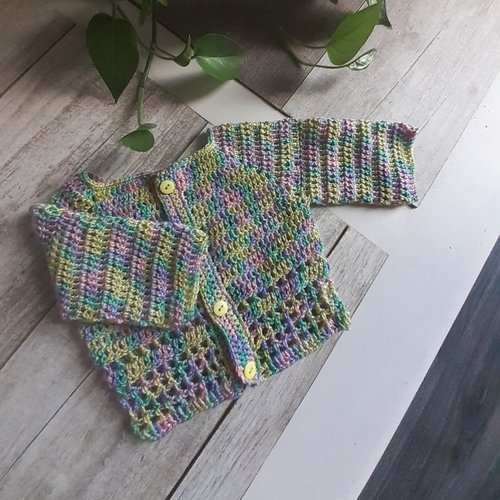 Gilet veste bebe crocheté main coton
