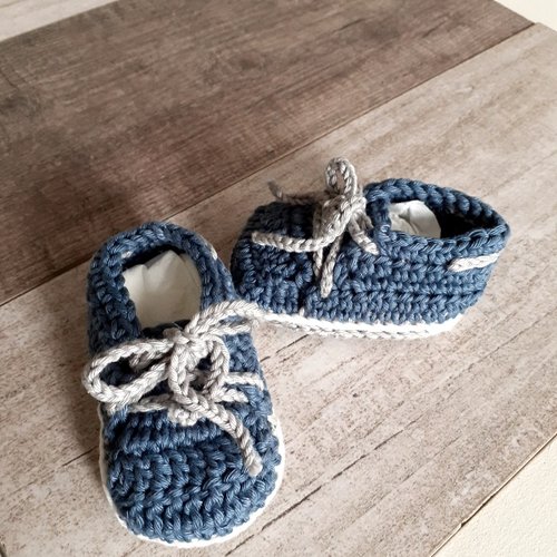 Chaussons chaussures bebe bleu crochetes main