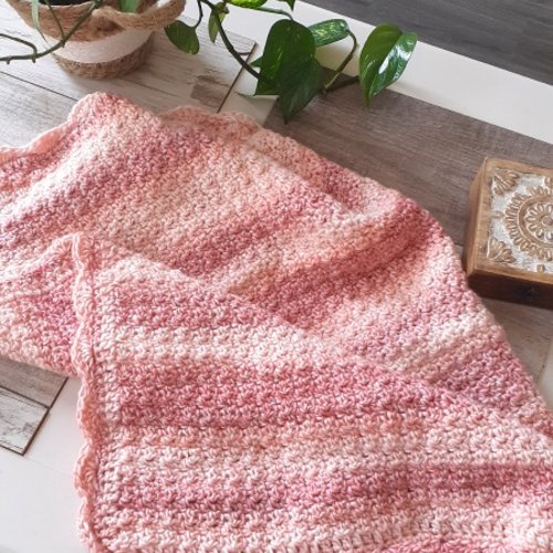 Couverture plaid bebe rose