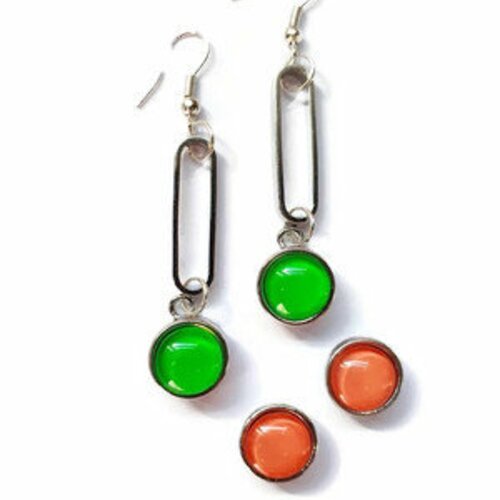 Boucles d'oreilles à boutons pression mini 12mm et ses 2 paires de boutons pression vert et orange.