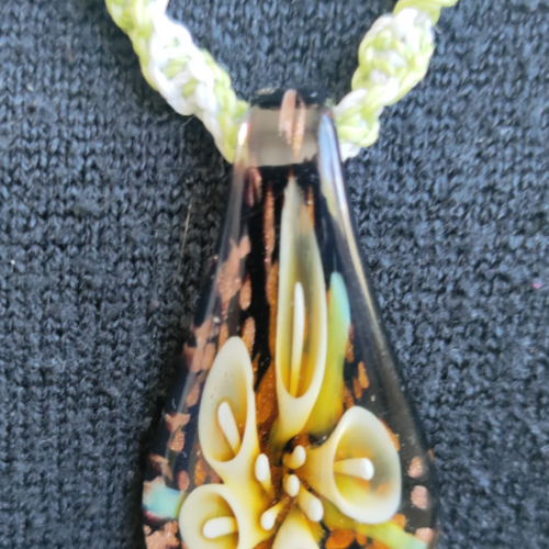 Collier "lys ambré"