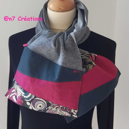 Echarpe foulard grise et rose