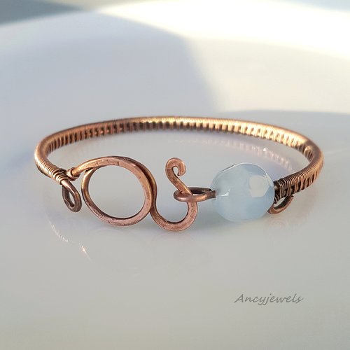 Bracelet cuivre et perle de verre bleu