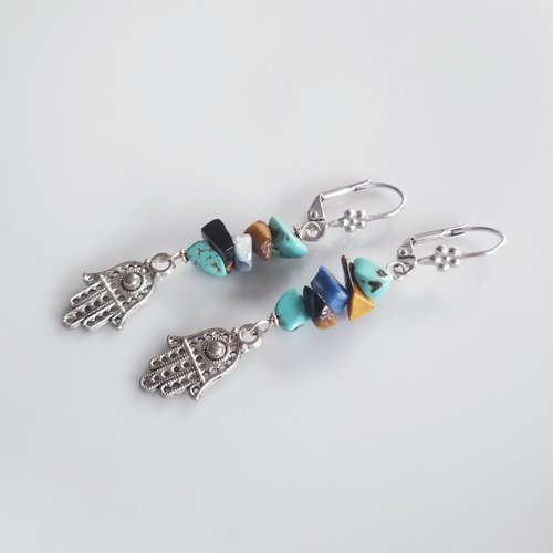 Boucles d'oreilles uniques main de fatma et perles