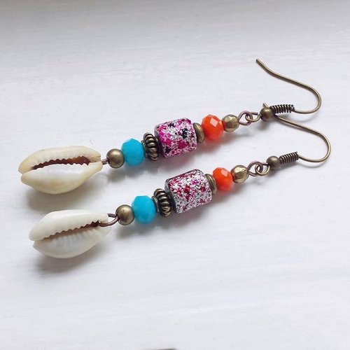 Boucles d'oreilles coquillages orange et bleu