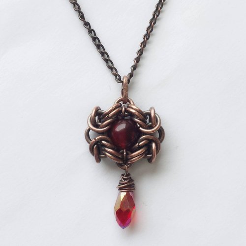 Collier small pendant chainmaille en cuivre agate rouge