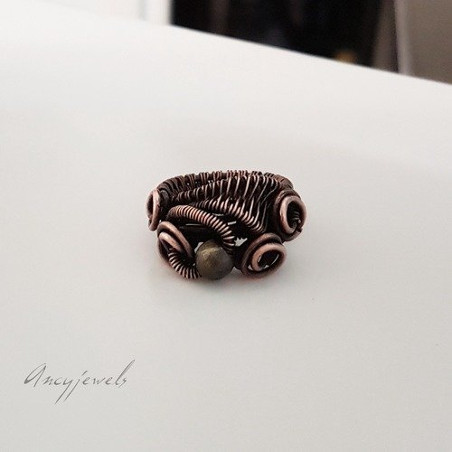 Bague en cuivre oxydé