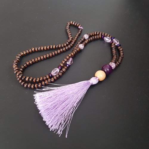 Collier pompon rose shamballa et bois