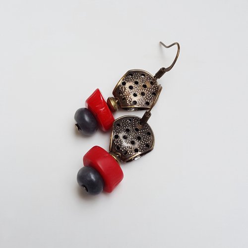 Boucles d'oreilles bohème corail et labradorite