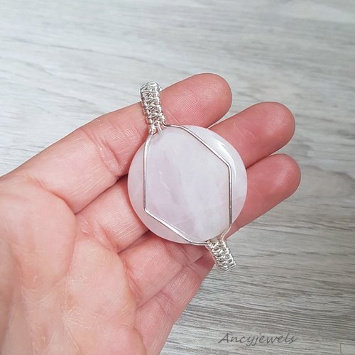 Bracelet plaqué argent avec perle ronde de quartz rose, bracelet fil enroulé fait main, idée cadeau femme