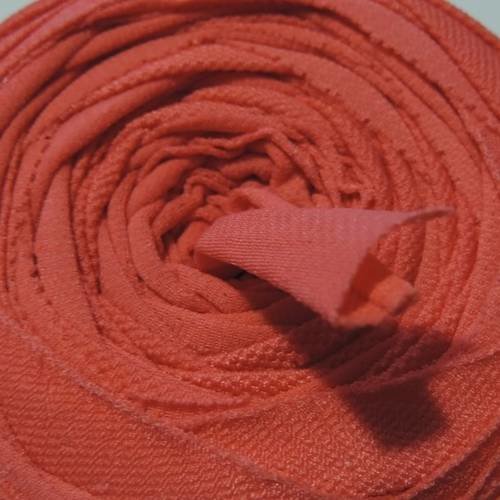 Bobine trapillo rosas tul, fibre extensible à crocheter ou tresser - microperforé rose 