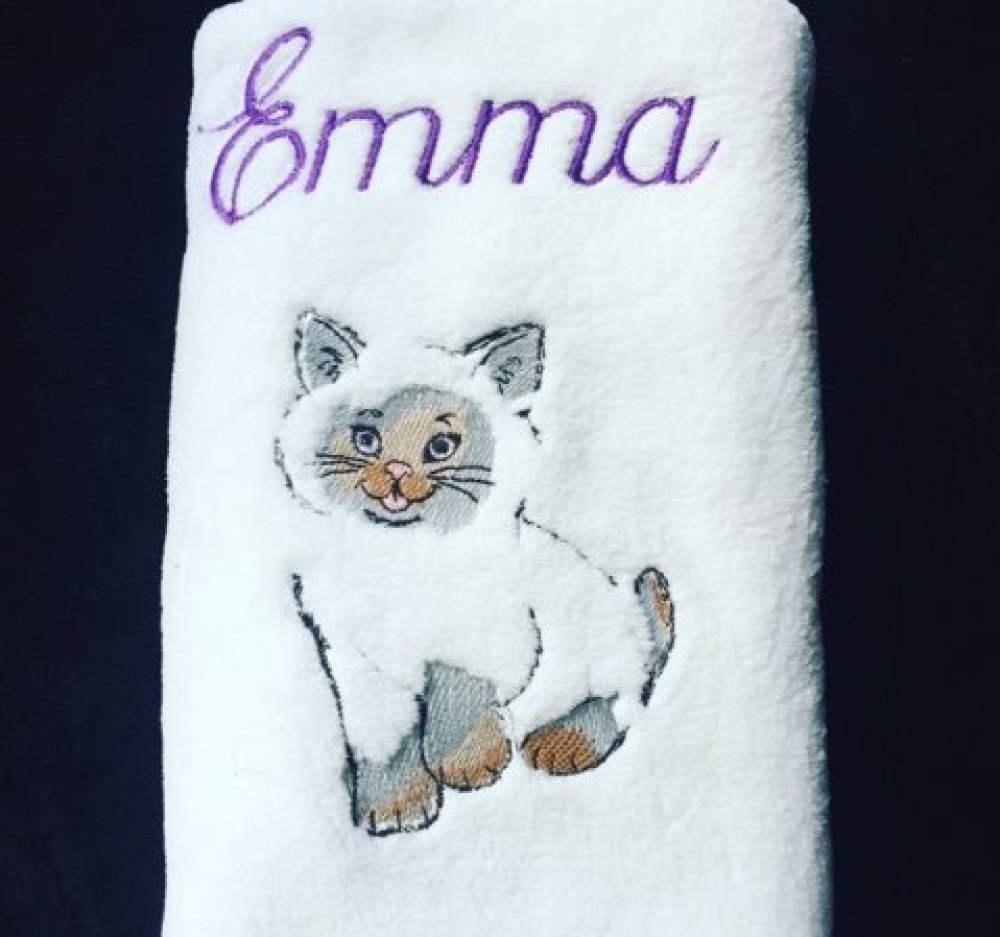 Couverture A Personnaliser Brodee Prenom Motif Chaton Un Grand Marche