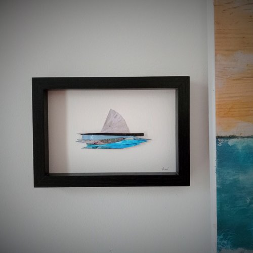Cadre collage "petite voile sur l'eau n°3" collage papier cadre, decoration bateau, tableau mer, arts graphiques collage