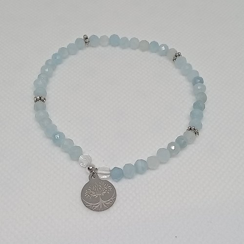 Bracelet femme aigue marine avec breloque arbre de vie