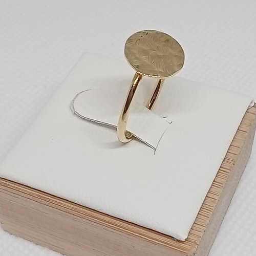 Bague martelée en laiton