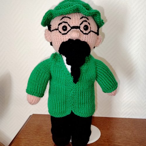 Personnage au tricot style mr "professeur tournesol"