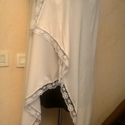 Grand étole de mariage,en tissu crêpe et dentelle,de couleur écru,écharpe femme,écharpe fille,cadeau femme,cadeau fille