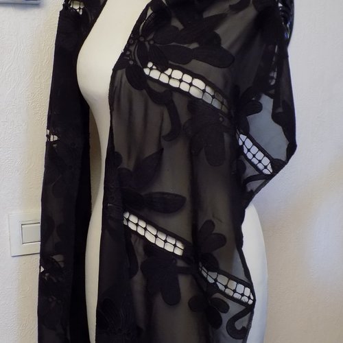 Écharpe longue,en tissu crêpe brodé,de couleur noire,écharpe femme,écharpe fille,cadeau femme,cadeau fille