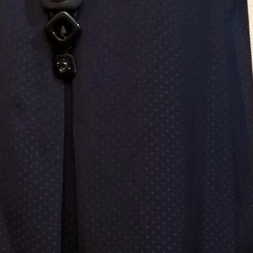 Robe en soie, viscose et dentelle de couleur bleu marine