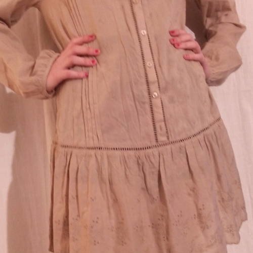 Tunique en coton brodé couleur beige 