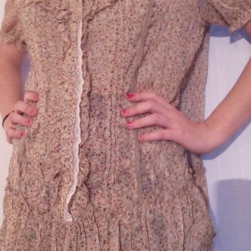 Blouse en mousseline imprimé de couleur beige 