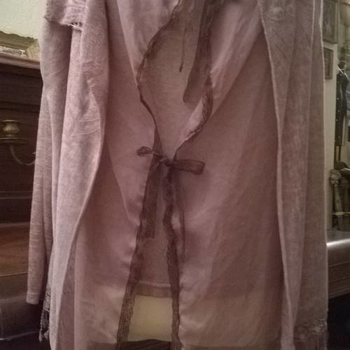 Ensemble gilet et débardeur  en viscose et dentelle couleur rose 