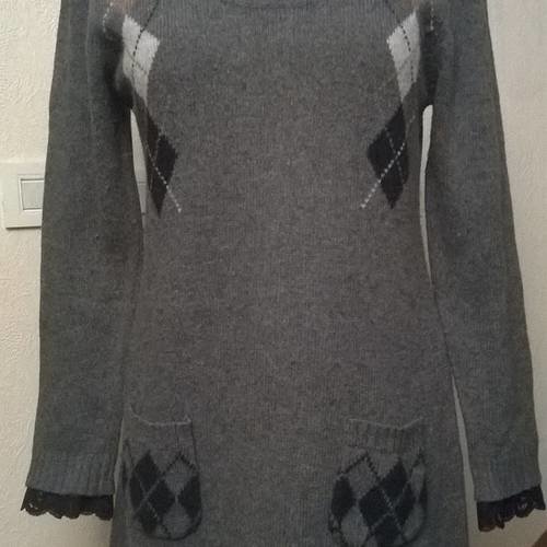 Robe en laine et acrylique en motif jacquard couleur gris 