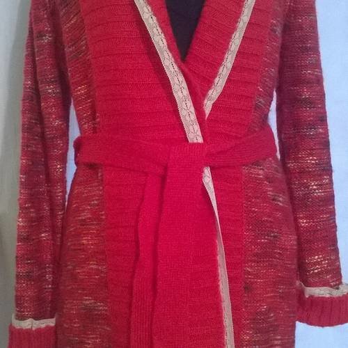 Long gilet en acrylique et laine couleur rouge chiné 
