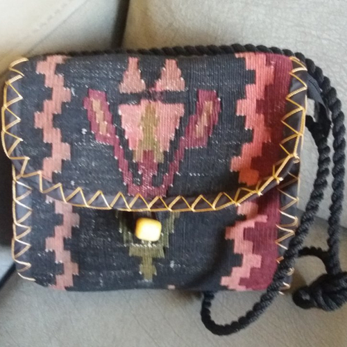 Sac en bandoulière artisanale, sac en bandoulière arménien de tapis, sac ethnique
