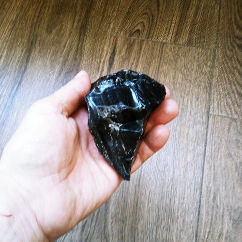 Obsidienne noire brute, obsidienne brute, pierres naturelles - précieuses, pierres de guérison, chakra 316gr