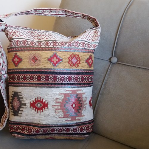 Sac en bandoulière artisanale, sac en bandoulière arménien, sac de la roue de l'éternité